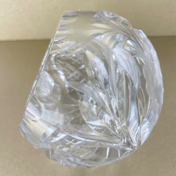 Vintage Cut Glass Crystal Round Orb Ashtray Etched Rose Flower - Picture 5 of 5